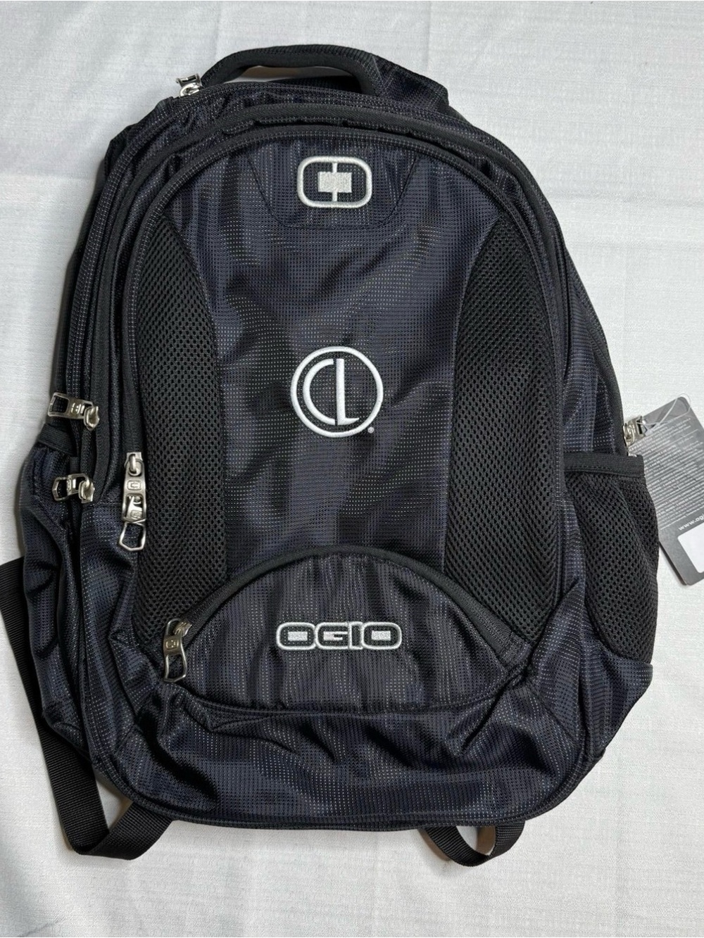 OGIO Bullion Backpack Black/Silver Padded New With Tags Company Logo